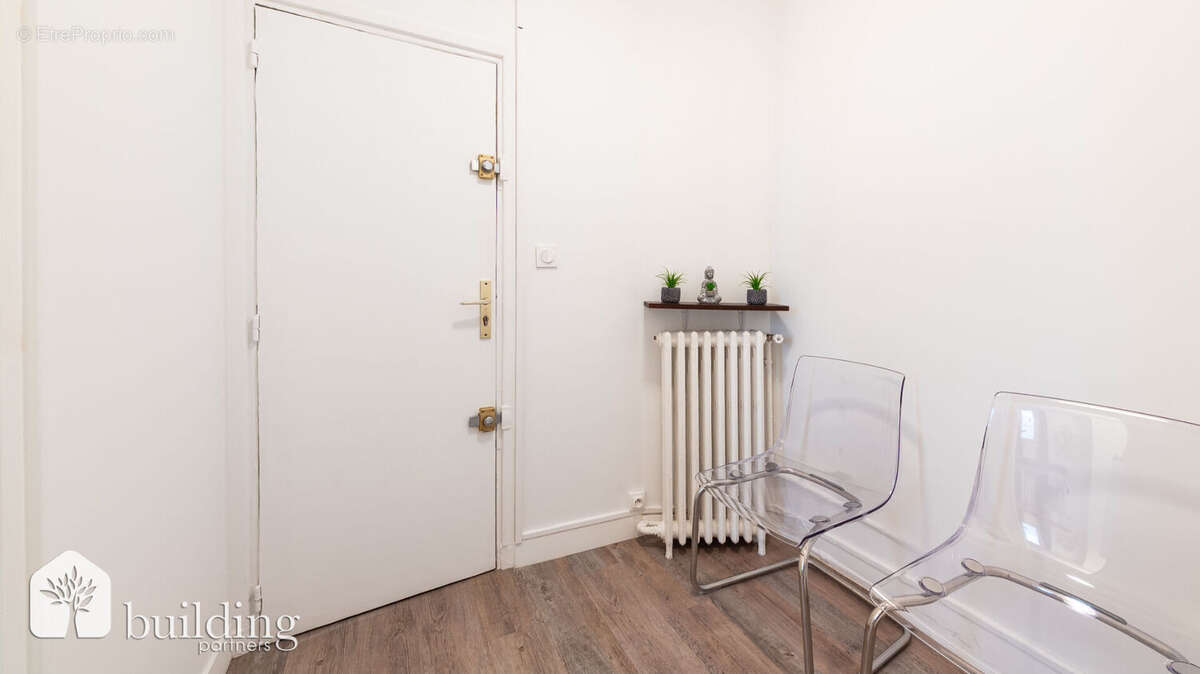 Batignolles Cardinet Paris 17ème - Appartement 2 pièces 23 m² - photo 6