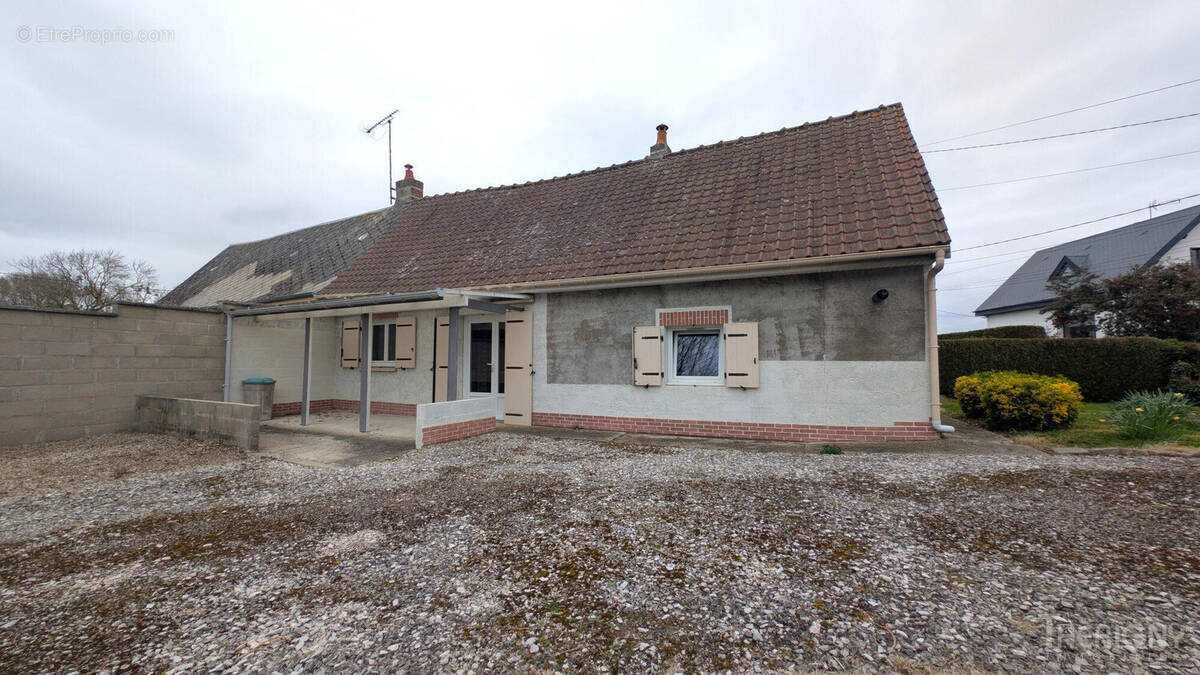 Maison à FRANLEU