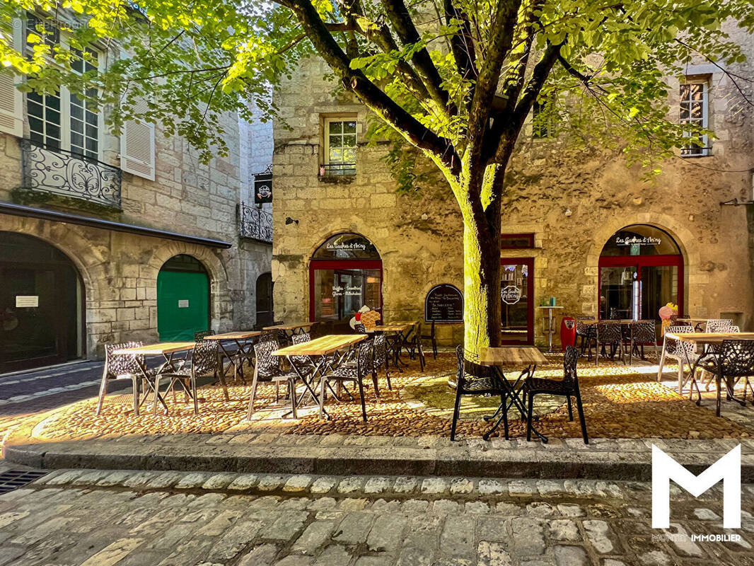 Commerce à PERIGUEUX