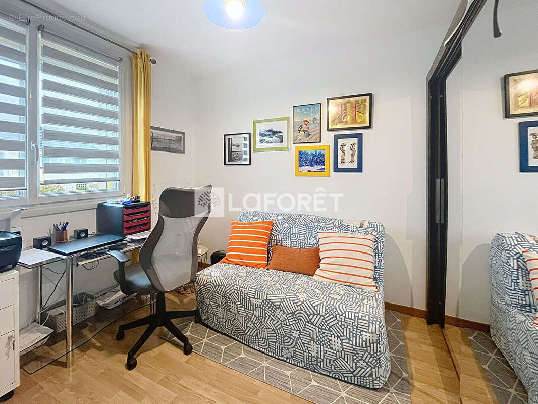 Maison à SAINT-GEORGES-DES-GROSEILLERS