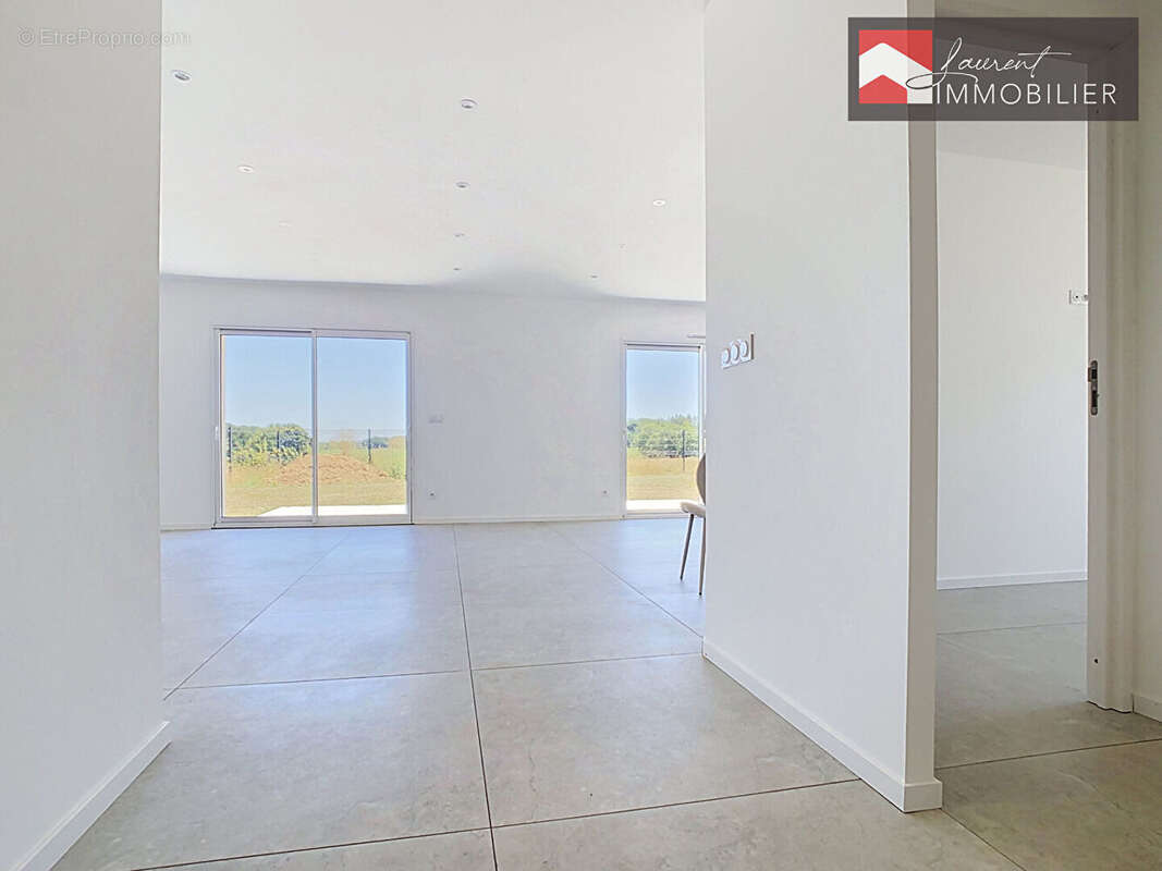 À vendre Villa neuve de plain-pied à BRUAILLES (71500) - photo 7