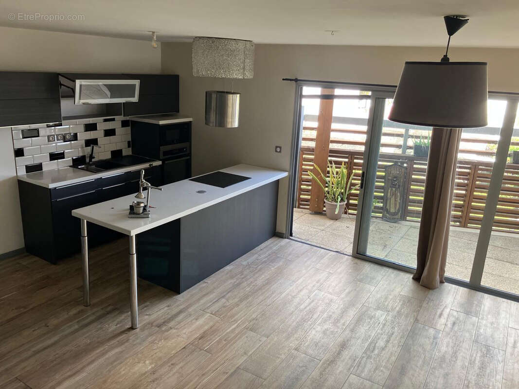 Appartement à SAINT-DENIS