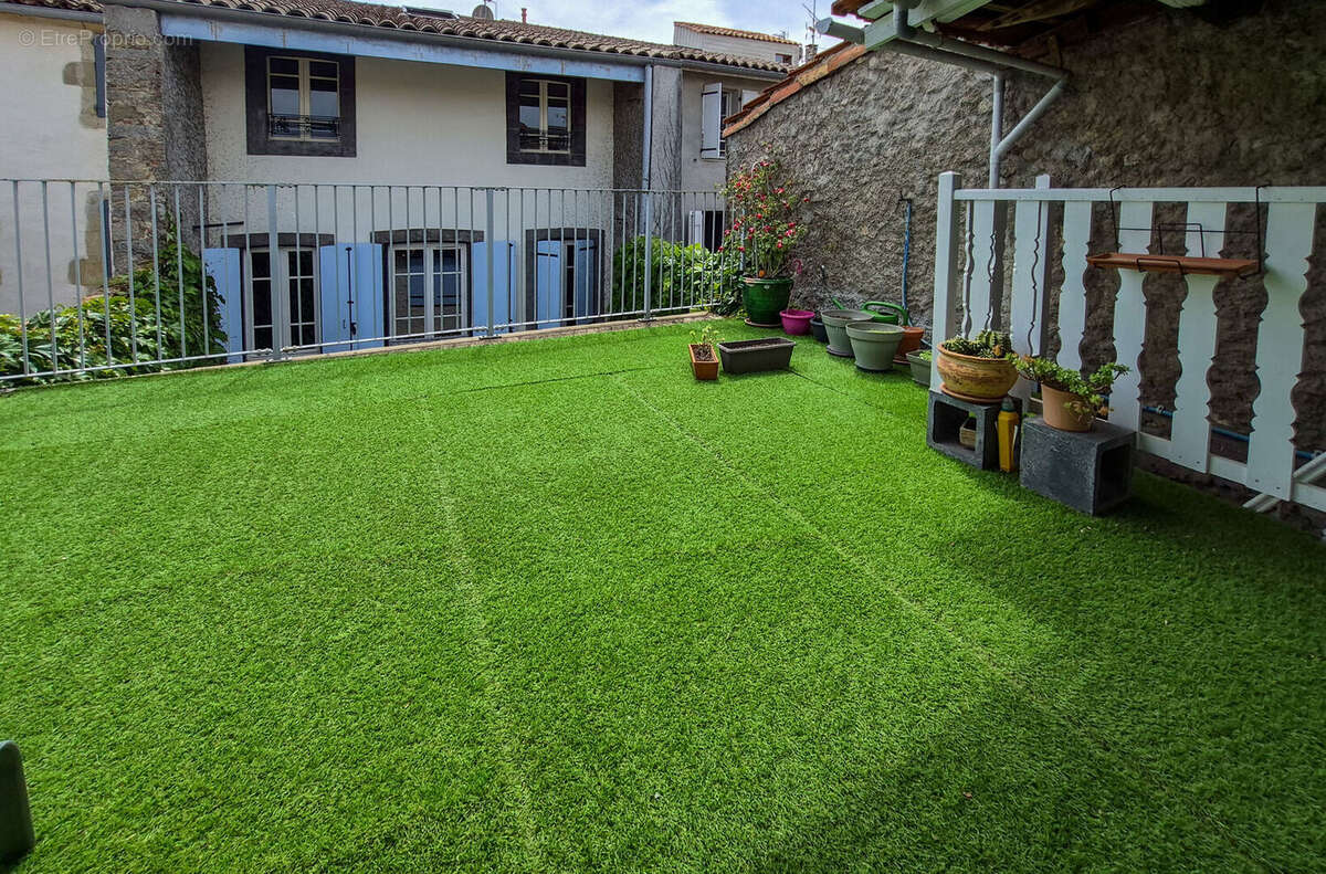roof terrace