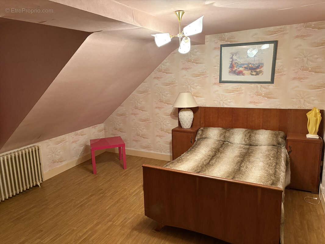 Maison à CHATELLERAULT