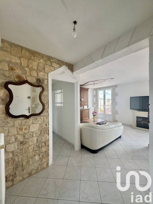 Photo 1 - Appartement à ALLONNES