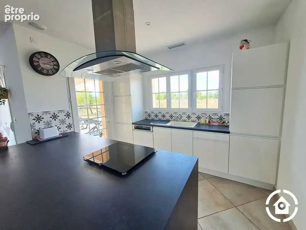 Maison 8 pièces 203 m² à vendre à Gente (16130) - photo 9