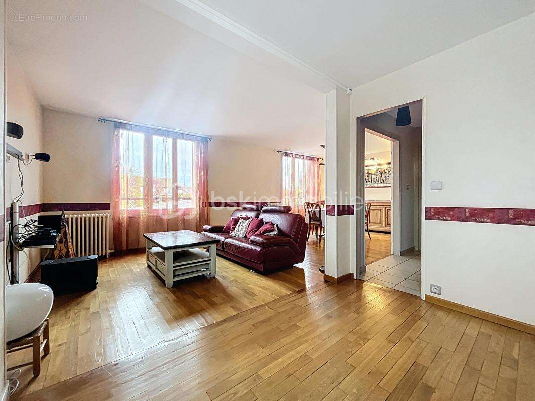 Maison à PONTAULT-COMBAULT