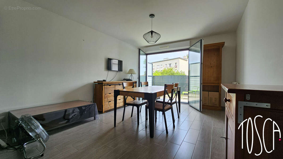 Thiais- appartement 4p de 82 m2  - dpe c - proche transports tvm / t9 - photo 5