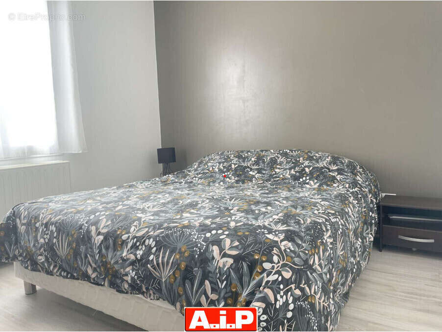 Maison à SAINT-PIERRE-DU-CHEMIN