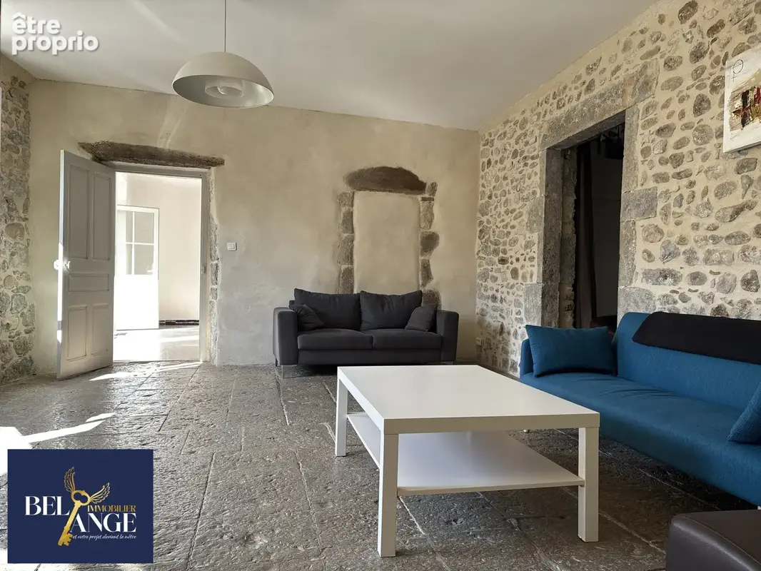 Maison en pierre pleine de charme avec cour intérieure et terrain - photo 10