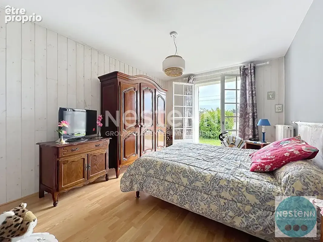 Maison spacieuse de 7 pièces à vendre à La Chaussée Saint Victor - photo 17