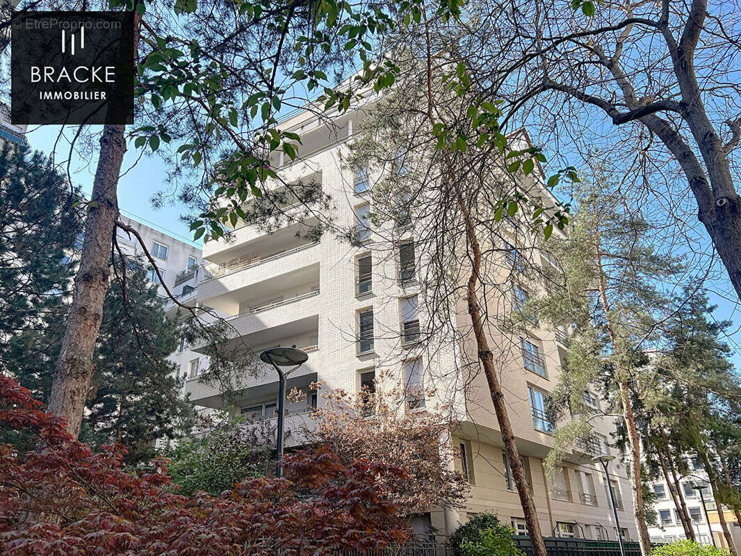 Courbevoie fbg de l'arche - 3 pieces 66m²  avec grand balcon 15m² - photo 9