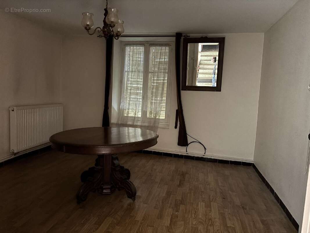 Maison à GLONVILLE