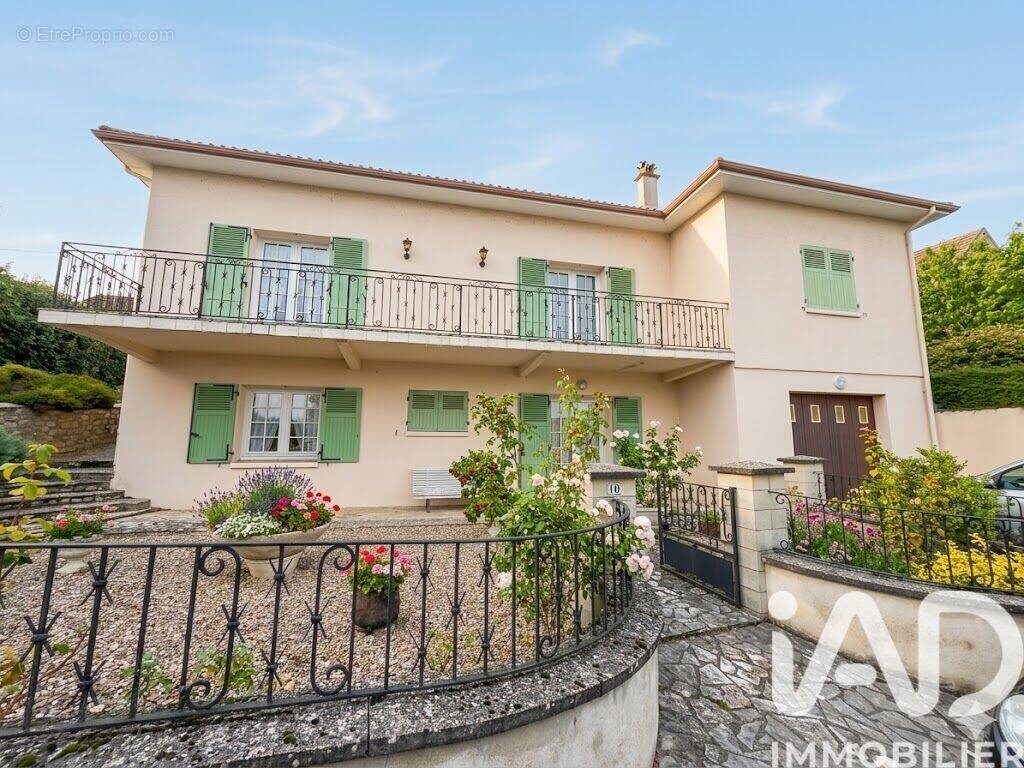 Photo 1 - Maison à SAINT-SAVIN