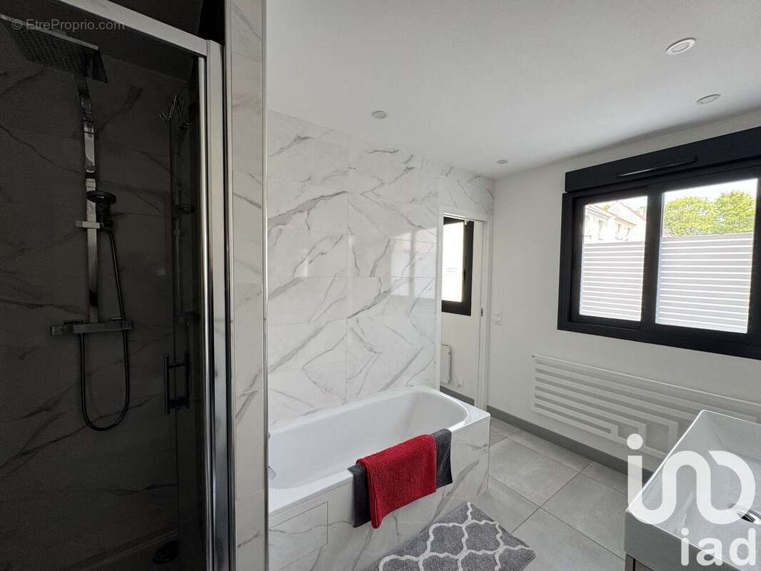 Photo 6 - Maison à TREMBLAY-EN-FRANCE