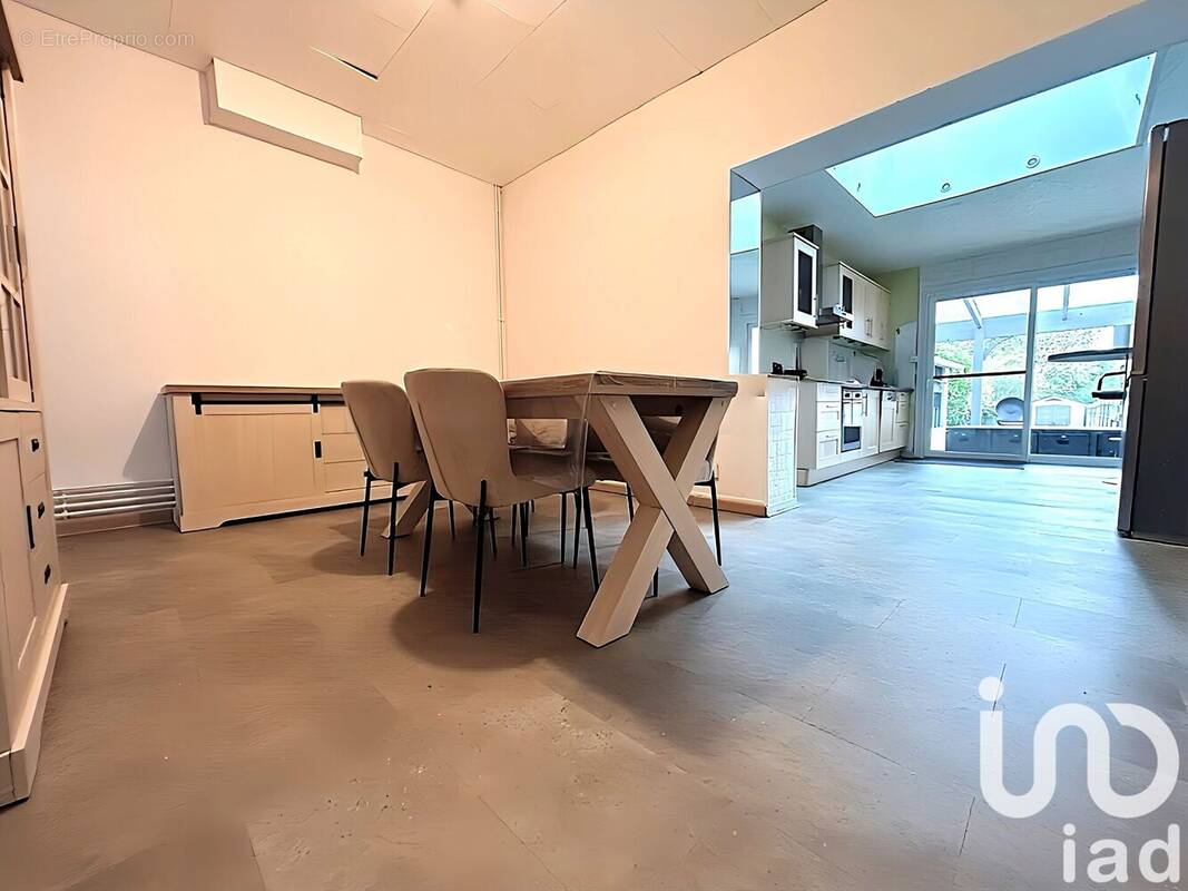 Photo 1 - Maison à ROEULX