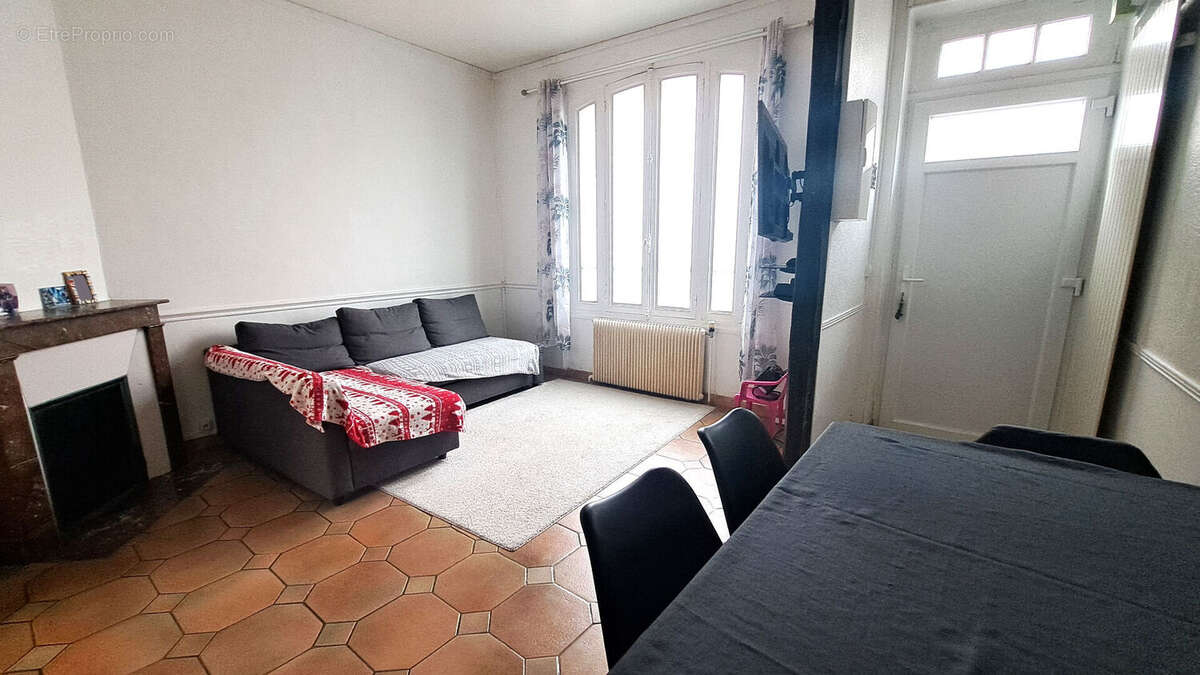 Maison à BEAUMONT-SUR-OISE