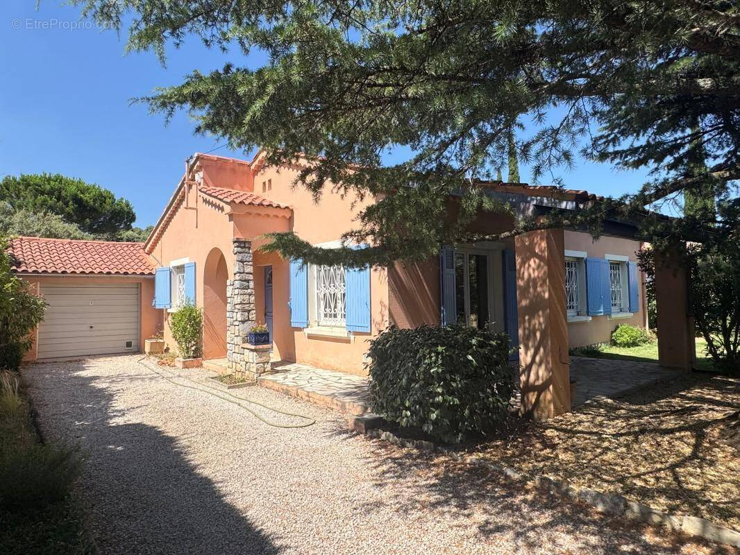 Maison à VILLENEUVE-LES-AVIGNON