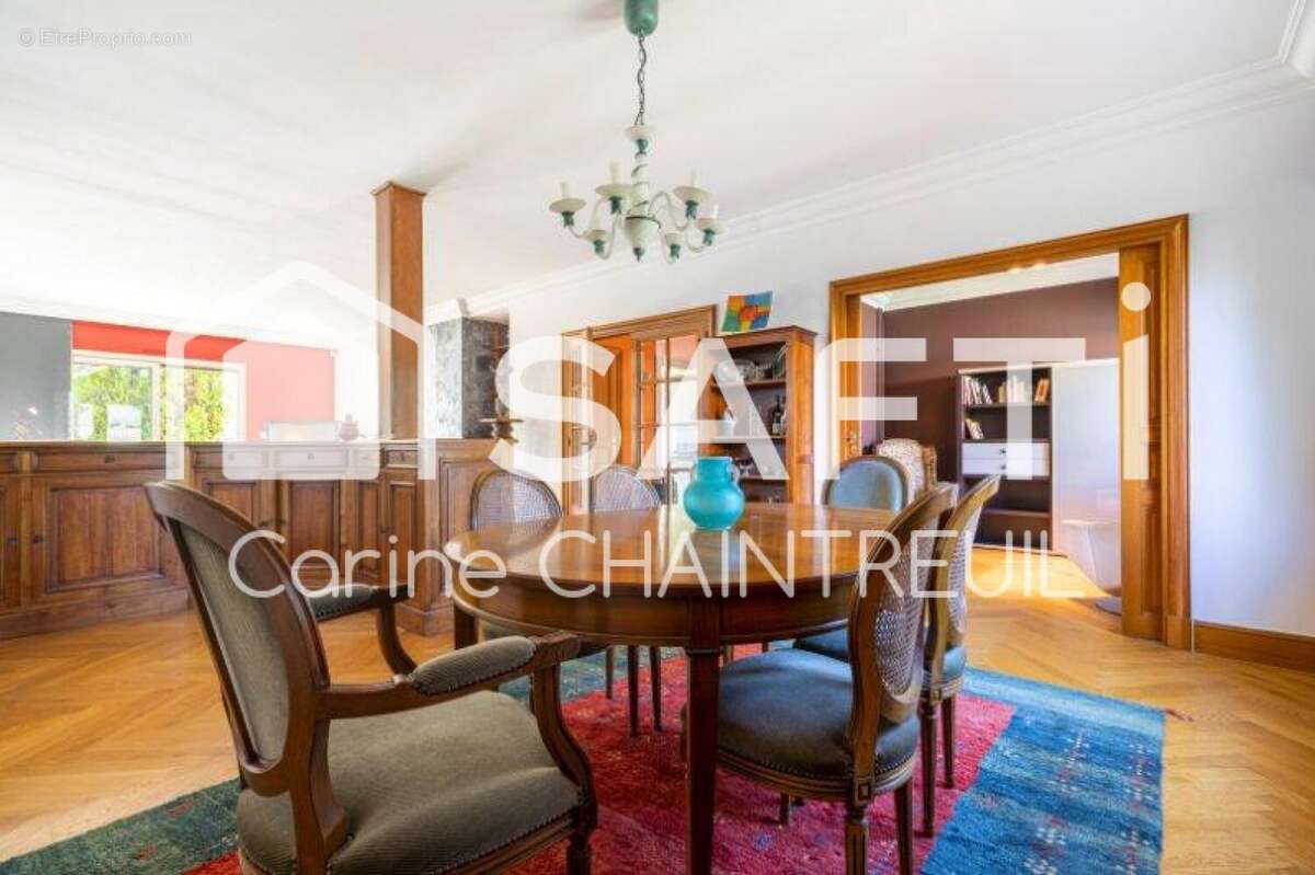 Photo 5 - Maison à BRON