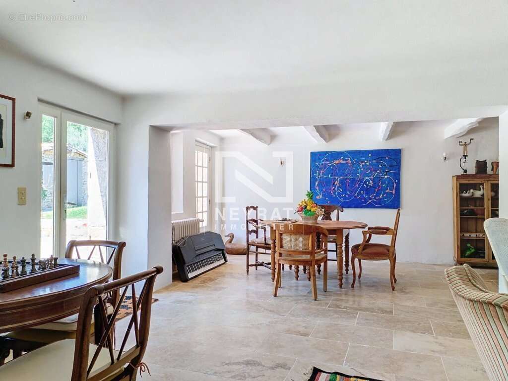 Fayence - authentique mas provencal - 13.000m² de terrain agricole - photo 10