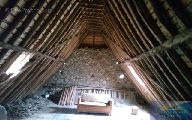 Maison à AUCUN