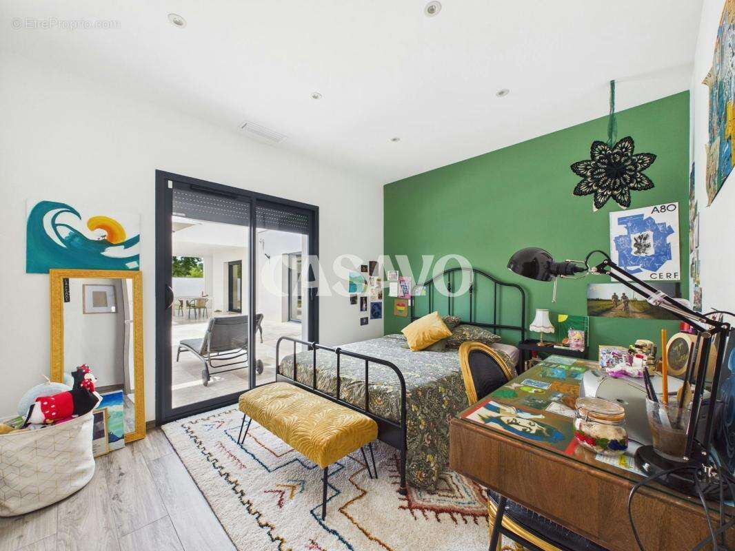 Vente Maison 11 pièces de 286m² - 33210 Coimères - photo 16