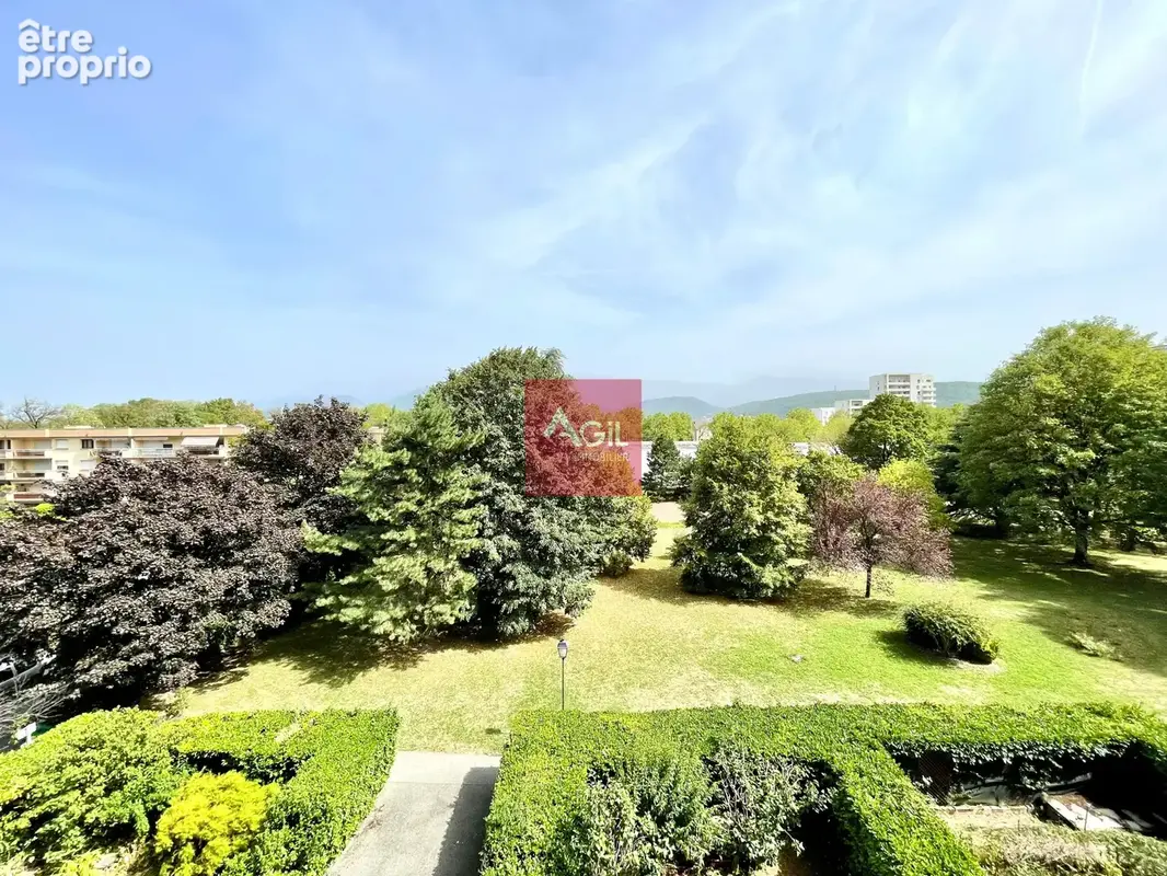 ECHIROLLES - T4 de 94m2 avec grand balcon - photo 6