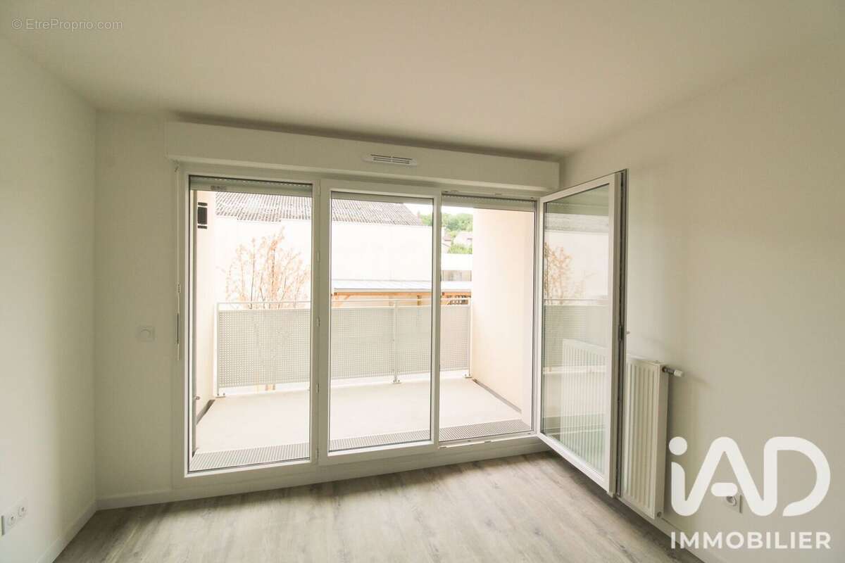 Appartement 38 m² à Provins  - photo 4
