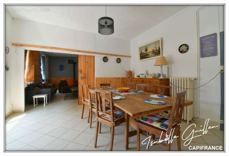 Maison à vendre 9 pièces VESDUN (18) - photo 9