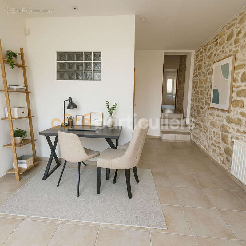 Maison à AVRILLE