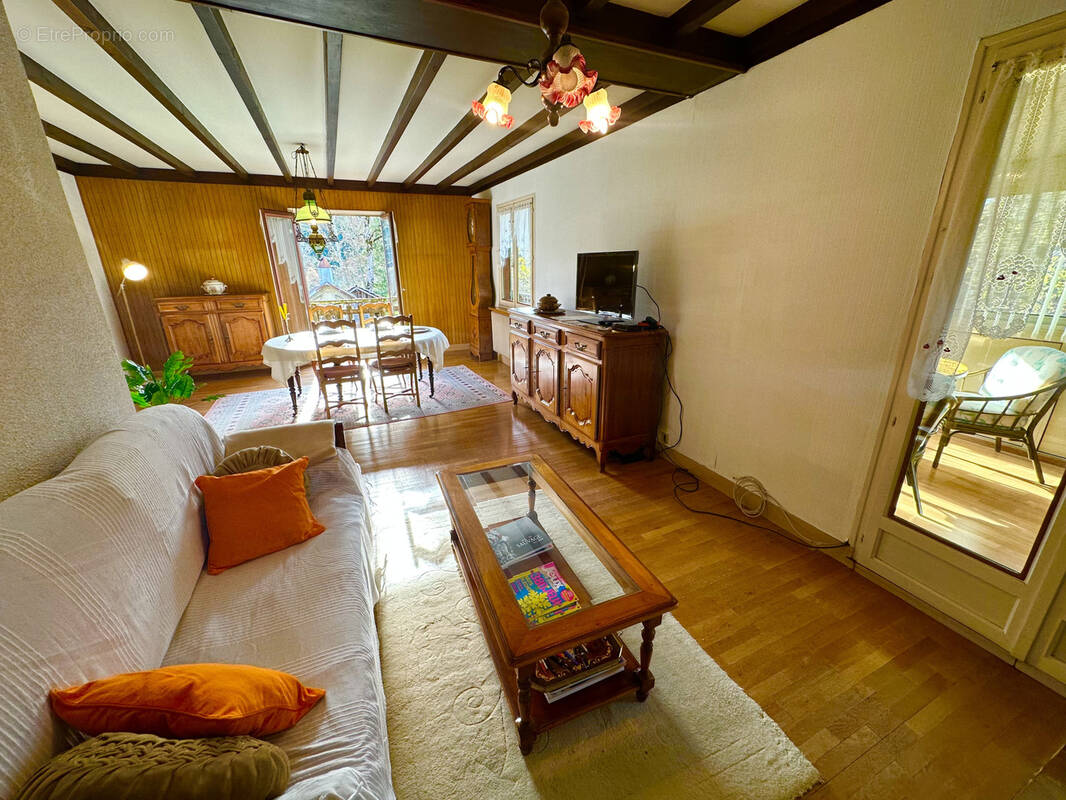 Maison à FONCINE-LE-HAUT