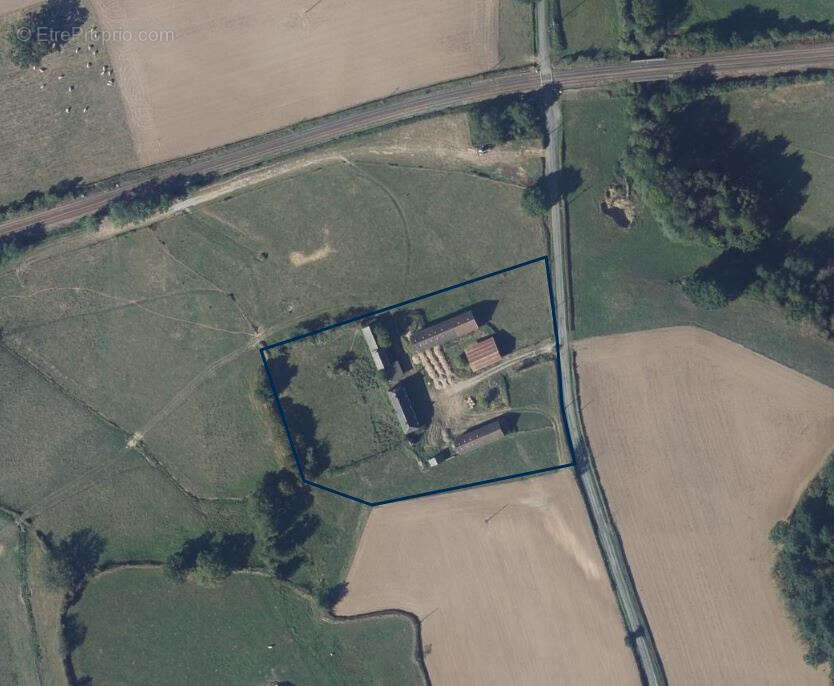 Maison à FLETY