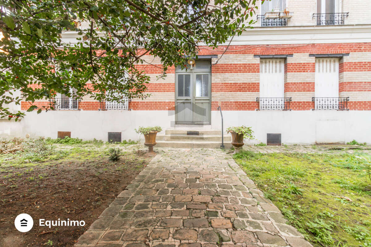 Appartement à PUTEAUX