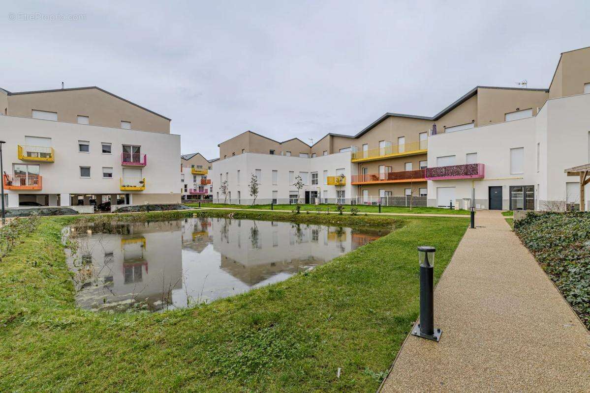 Appartement à CORBEIL-ESSONNES