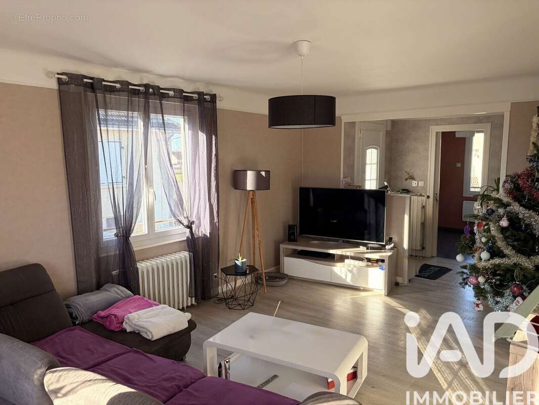 Photo 6 - Maison à THIEL-SUR-ACOLIN