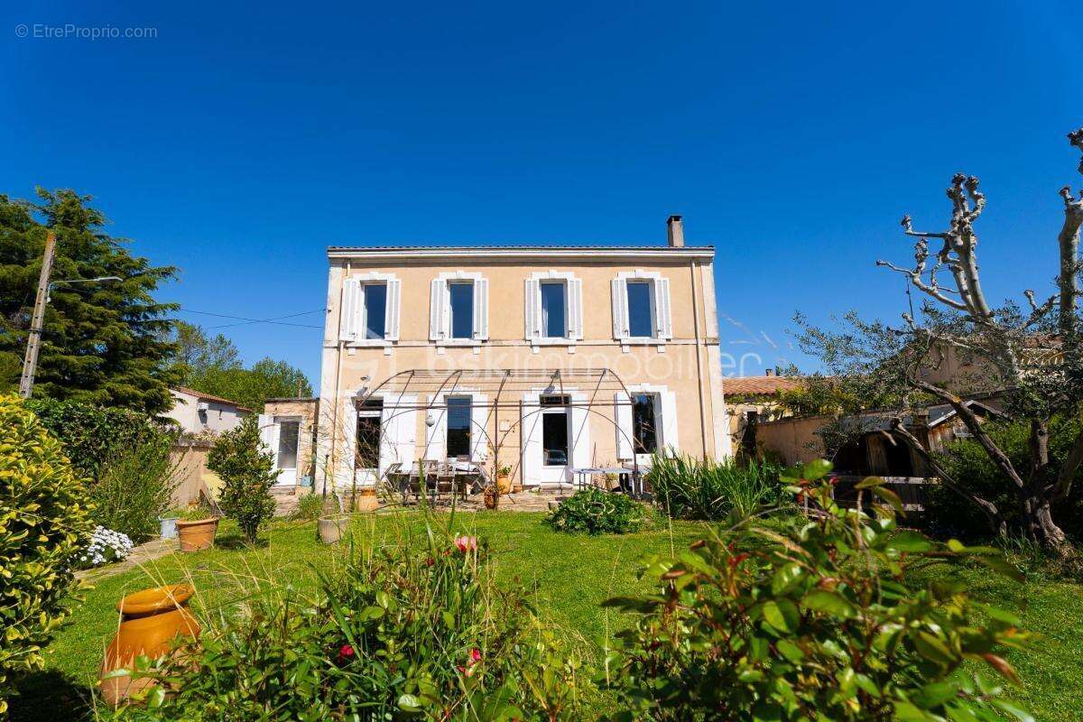 Maison à SALON-DE-PROVENCE