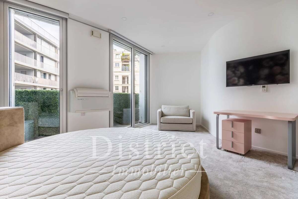 Appartement à PARIS-4E