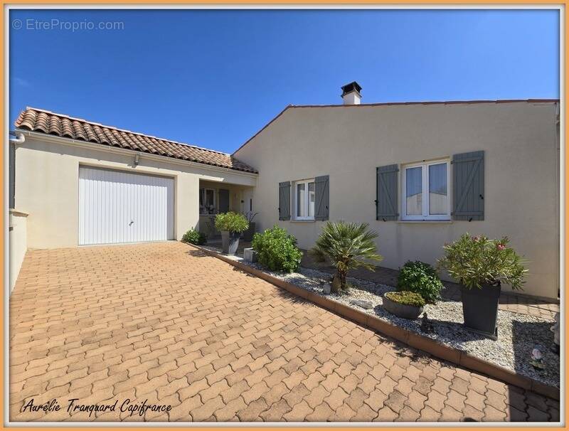Maison à LES EGLISES-D&#039;ARGENTEUIL