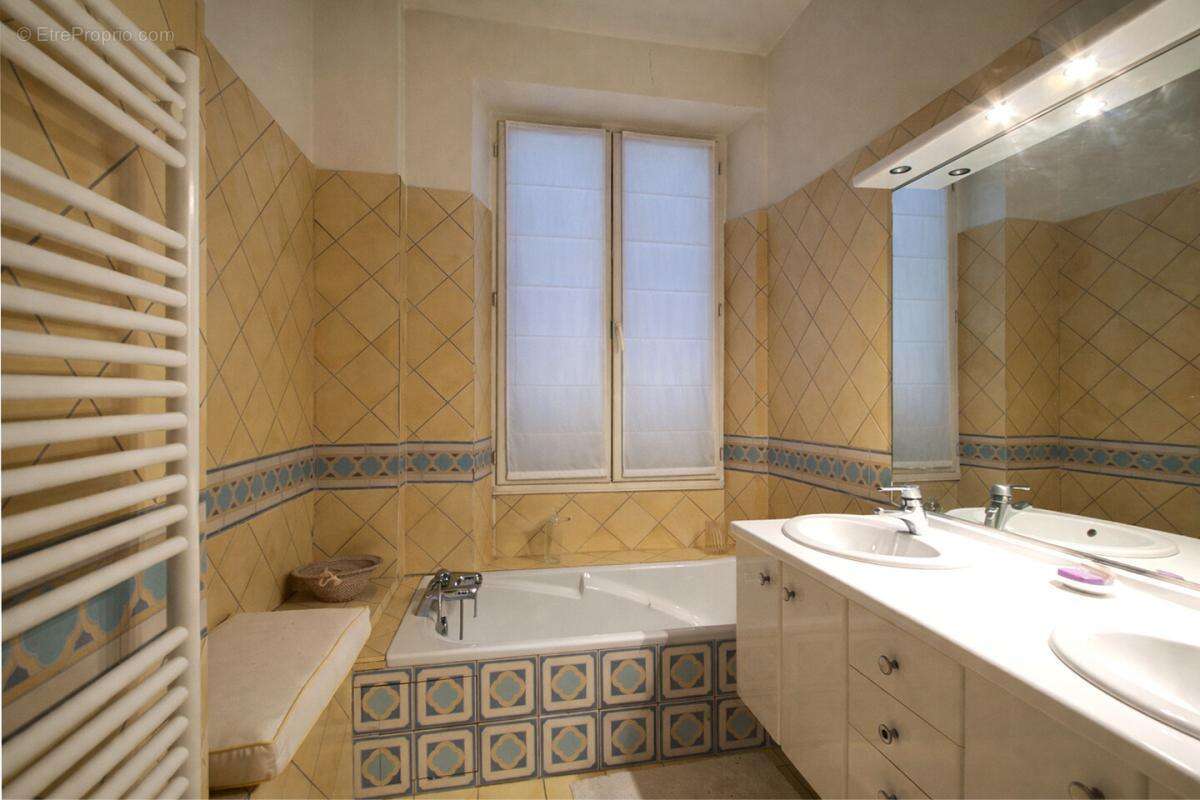 Maison à VENCE