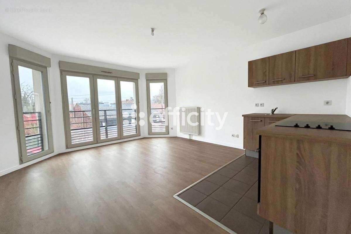 Appartement à HEM