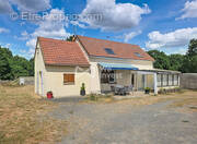 Maison à CERANS-FOULLETOURTE