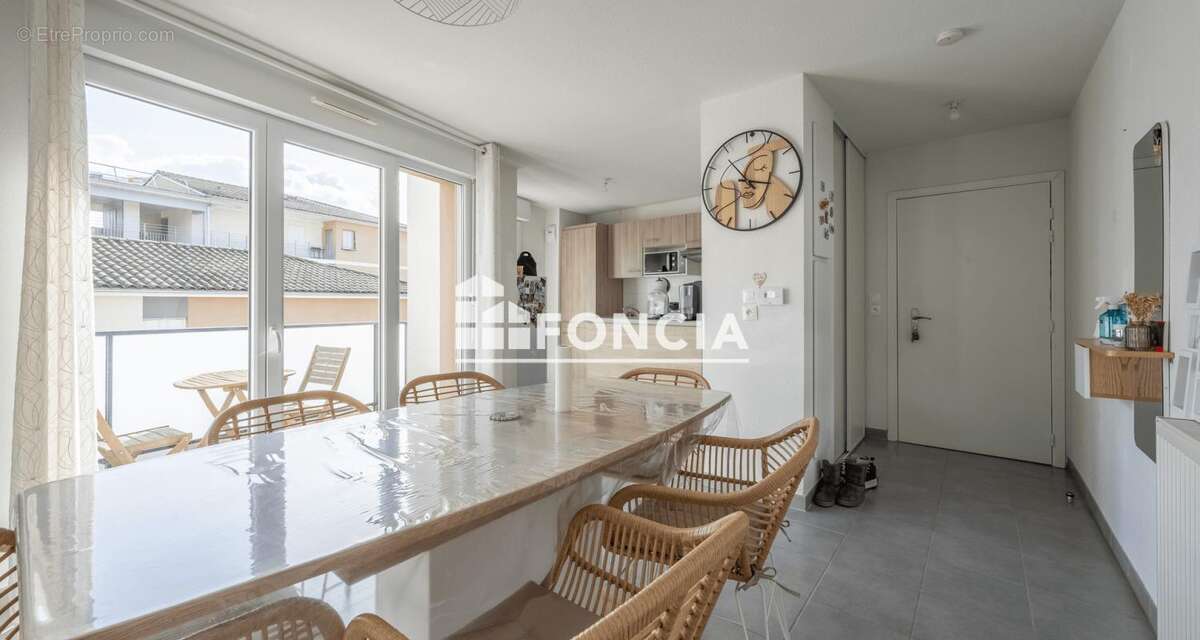 Appartement à ARTIGUES-PRES-BORDEAUX