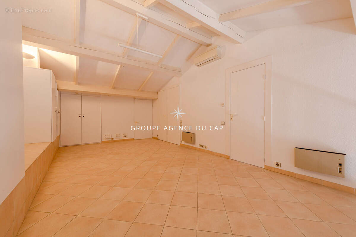 Appartement 3/4 piceces vue mer frejus plage - photo 13