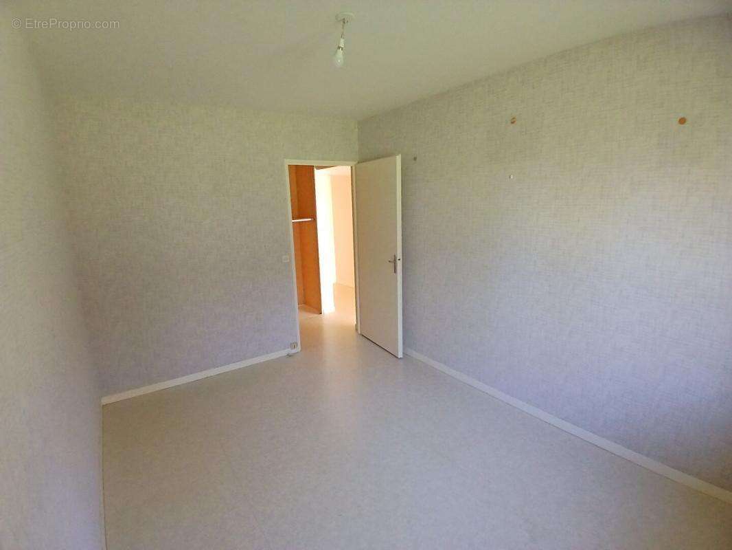 Maison à COURDEMANCHE