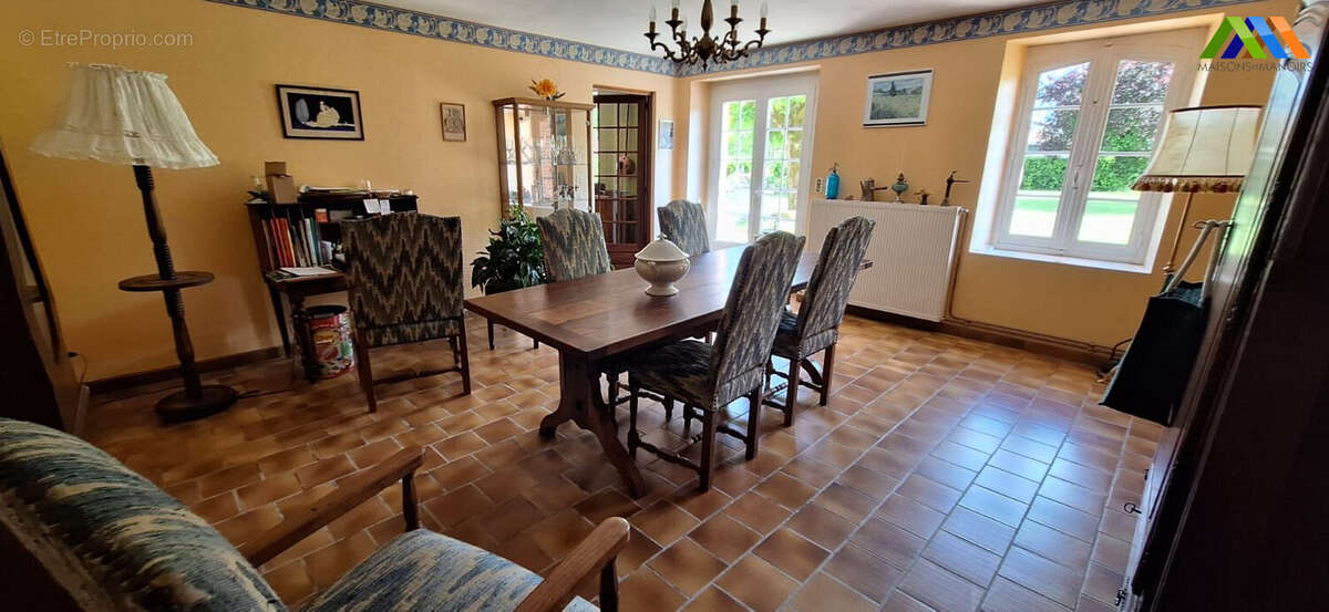 Maison 219 m² à Mirande  - photo 5