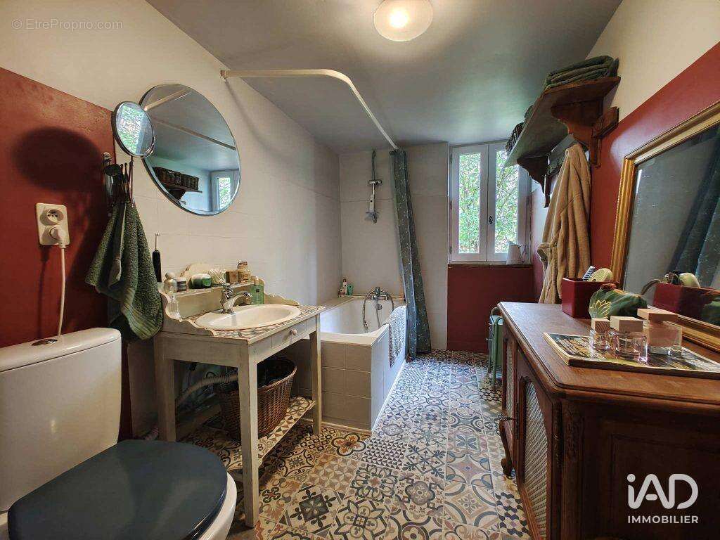 Maison 306 m² à Promilhanes  - photo 8