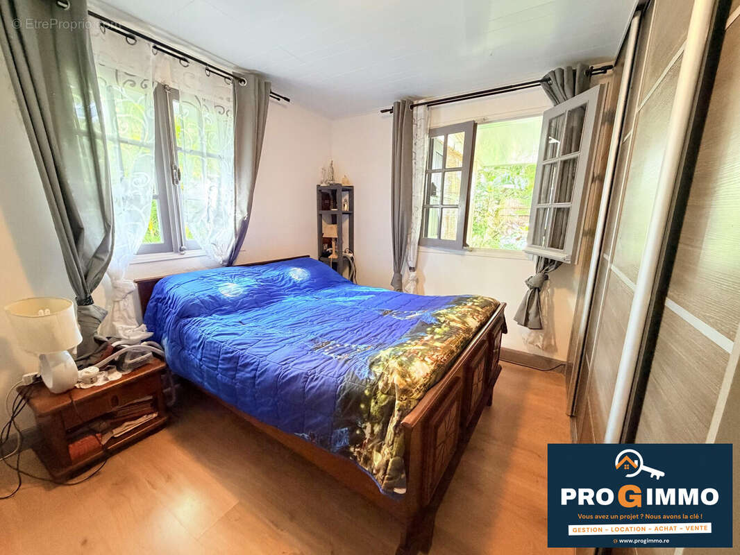 Maison 95 m² à Saint-Louis  - photo 5