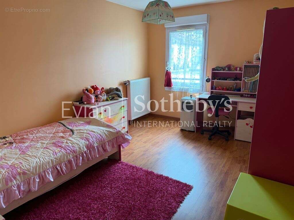 Appartement à EVIAN-LES-BAINS