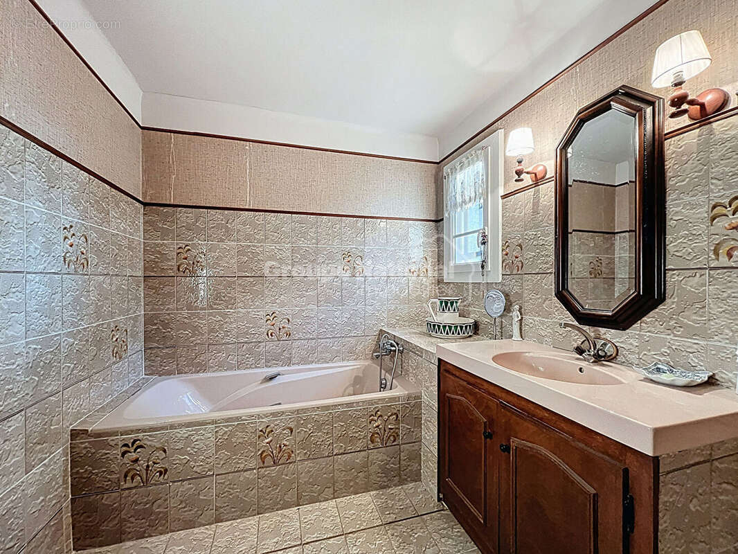 Maison à PIOLENC