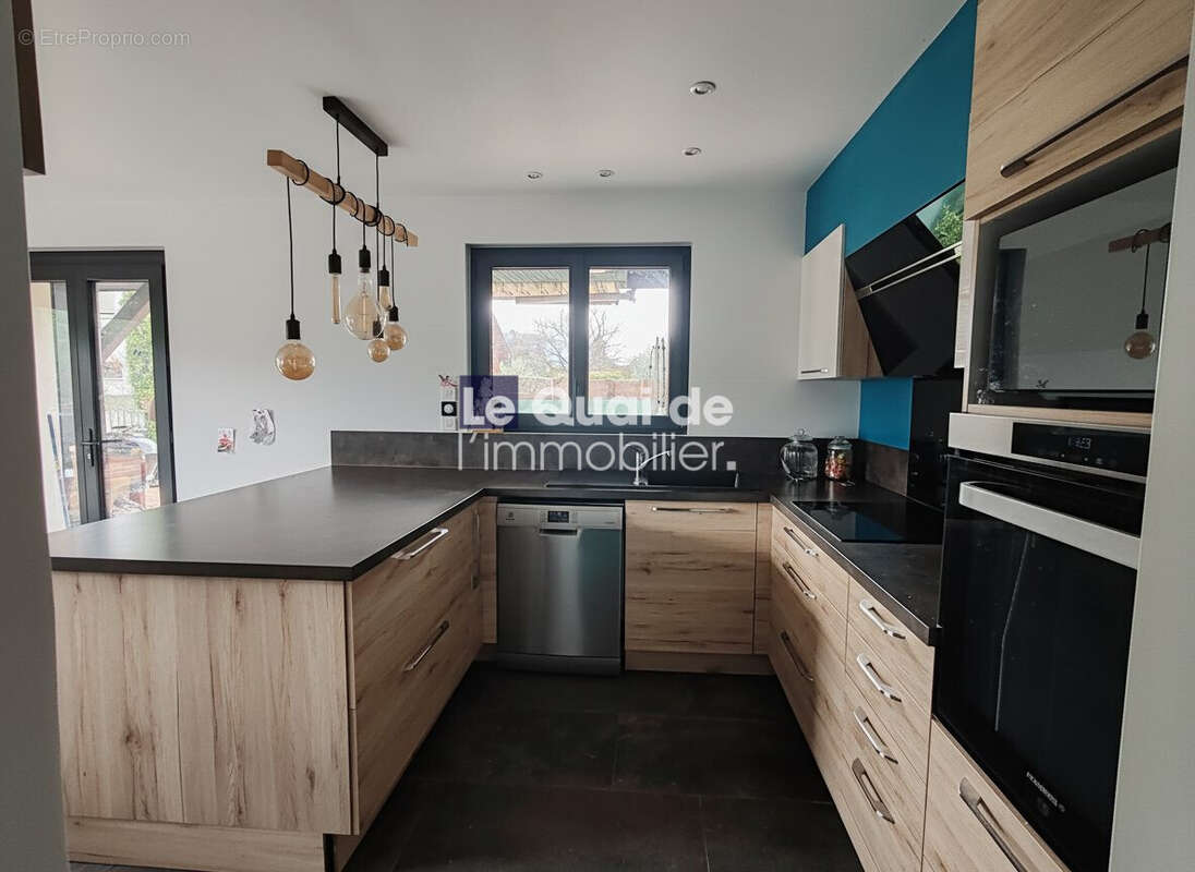 Maison à VARCES-ALLIERES-ET-RISSET